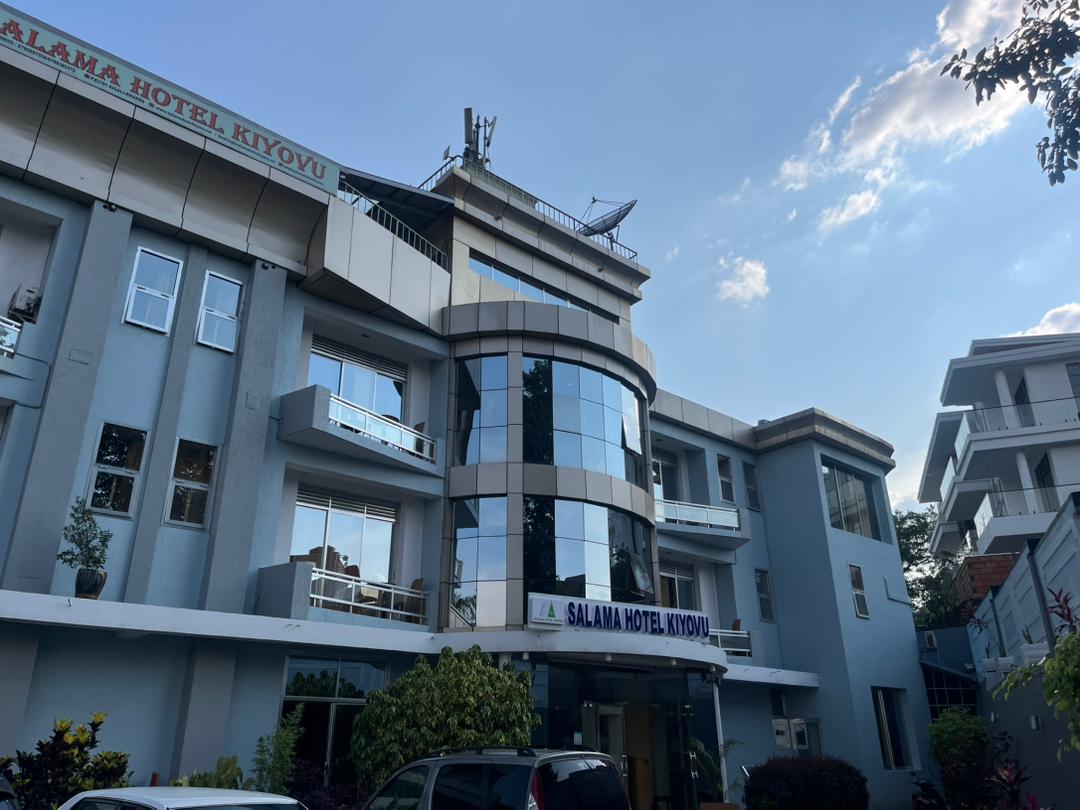 Luxury Hotel